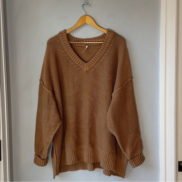 Free People Oversized Slub Alli V Neck Sweater Camel Medium Slouchy - Picture 2 of 9